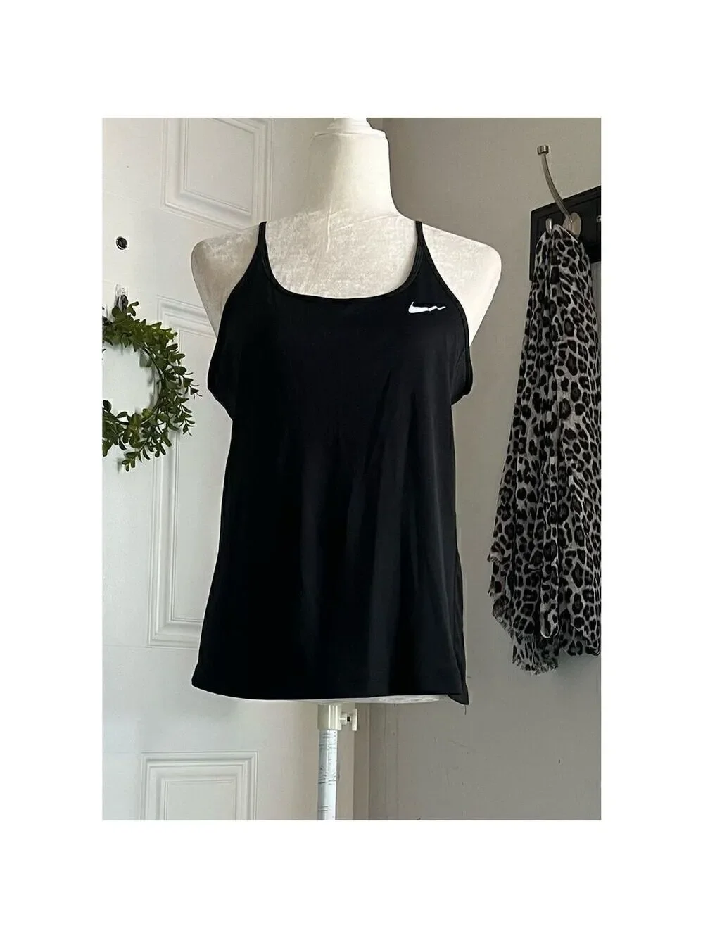 Nike Dri-Fit Women’s Active Tank (M)